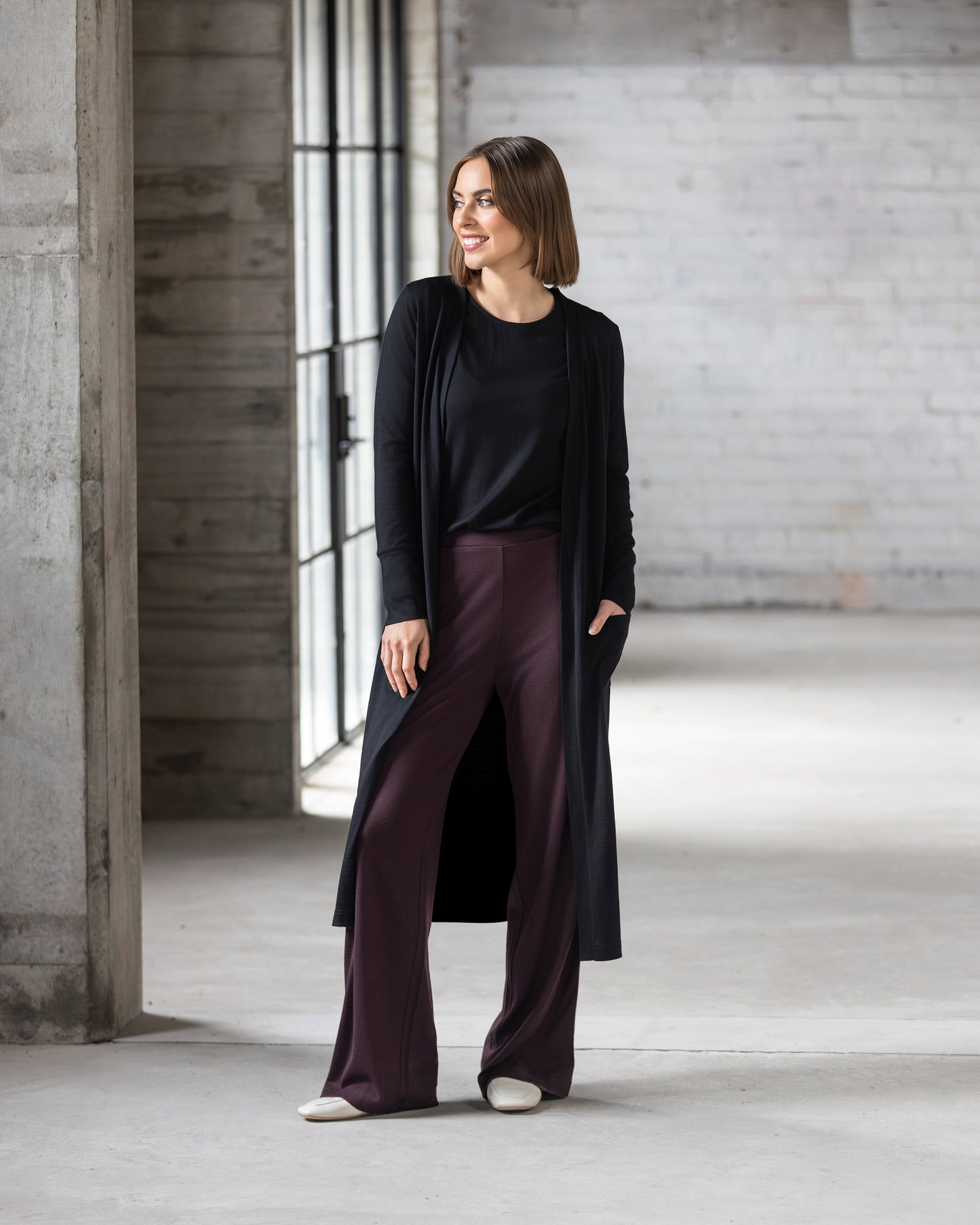 
                  
                    Vassalli 5042-Asher Pant-Berry
                  
                