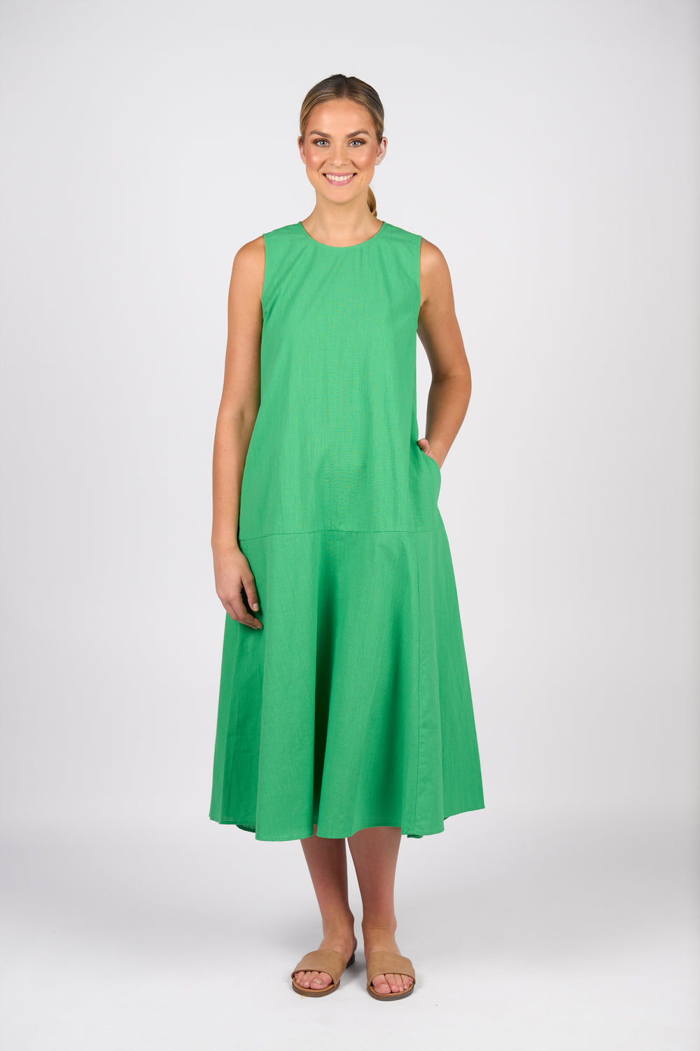 6102-Plain Long Sleeveless Dress with Round Neck and Pockets-Clover