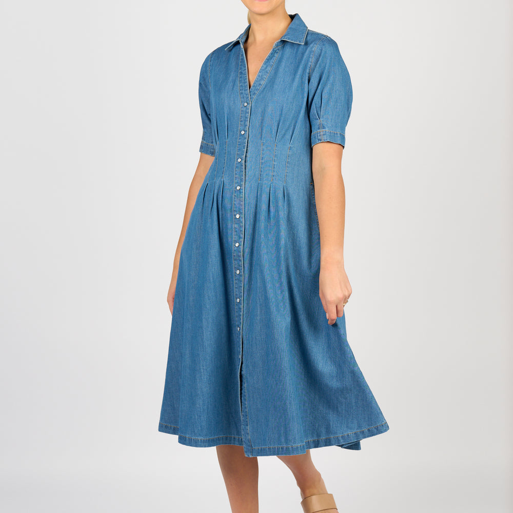 
                  
                    6114-Shaped Waist Button-Up Dress with Pockets-Mid wash
                  
                